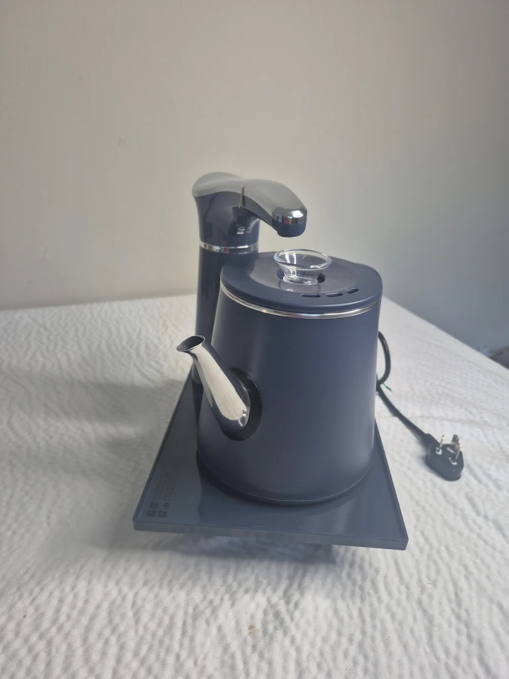 Automatic Refilling Electric Kettle And Smart Tea Station, Navy Blue